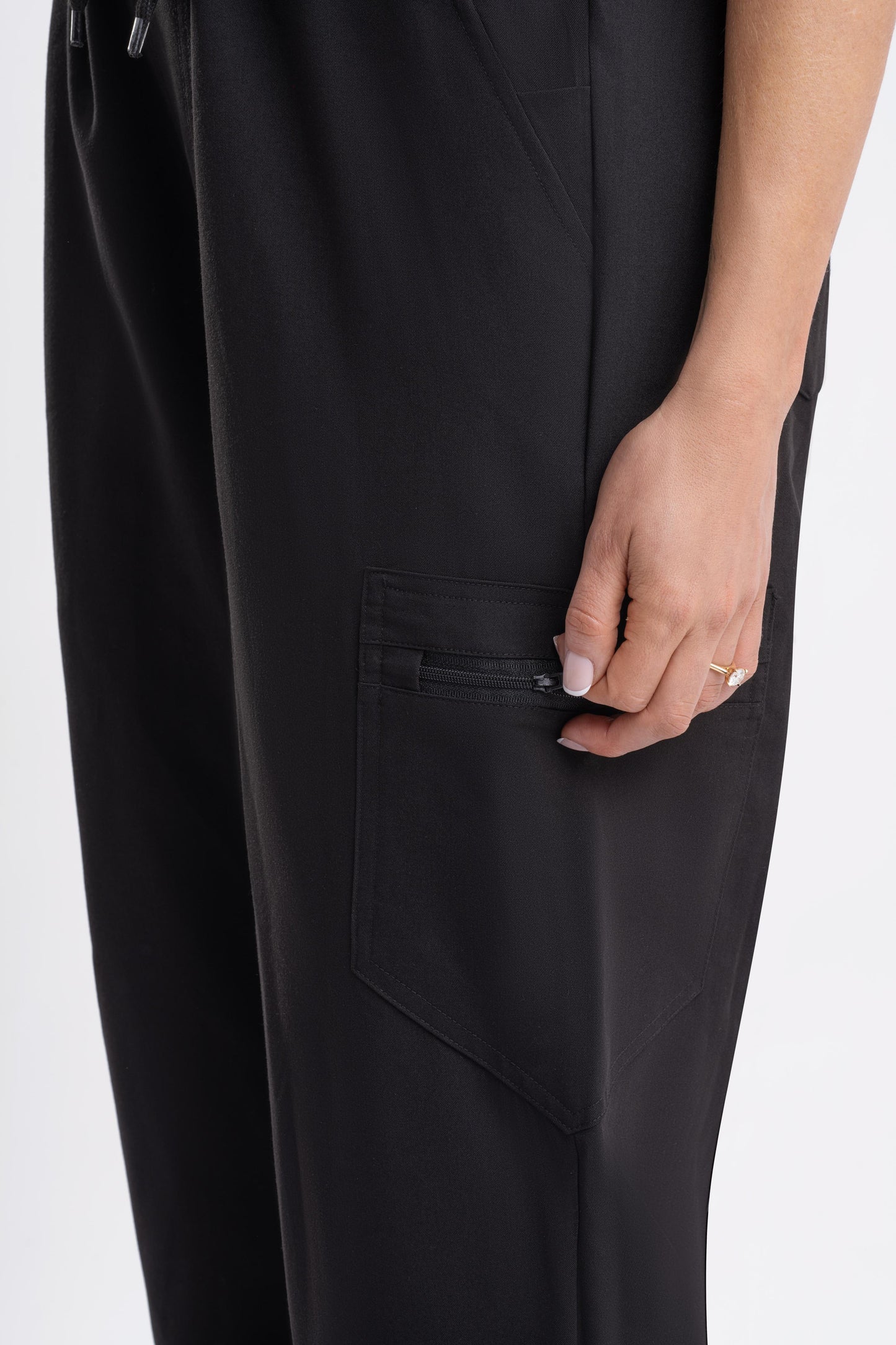 Jogger Scrub Pants - Black Babuchaa