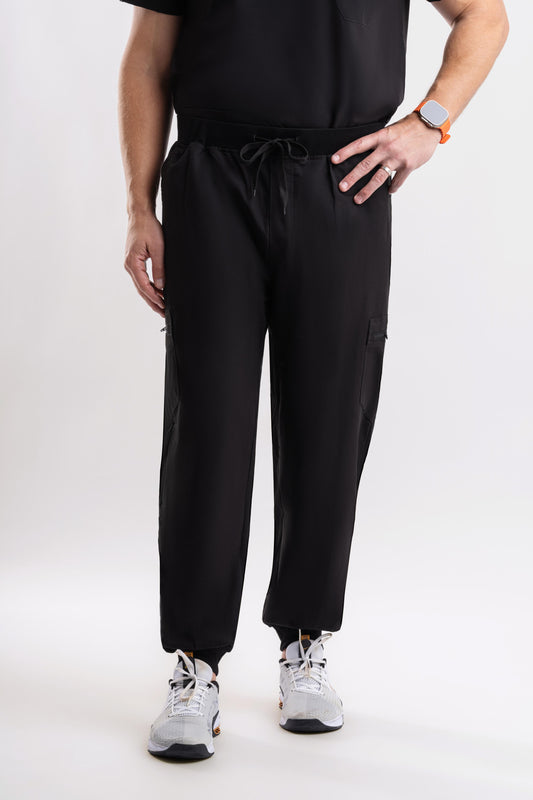 men’s black Pulse Jogger Scrub Pants